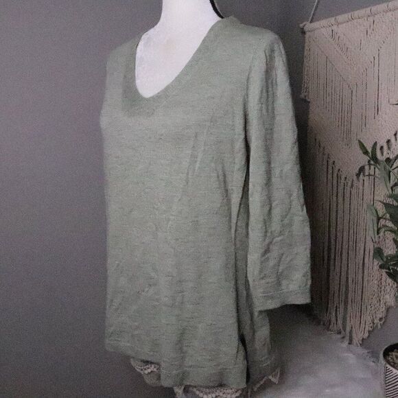 Talbots | V Neck Knit 3/4 Sleeve Top Large - Picture 1 of 7